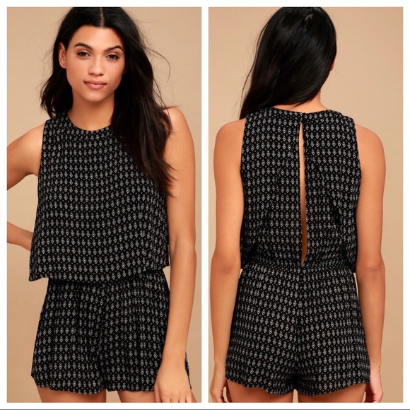 Lulus Pants - 🆕 Lulus Creative Approach Black Print Romper EUC